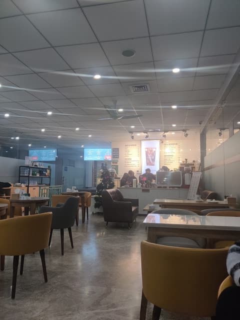 Place photo 3
